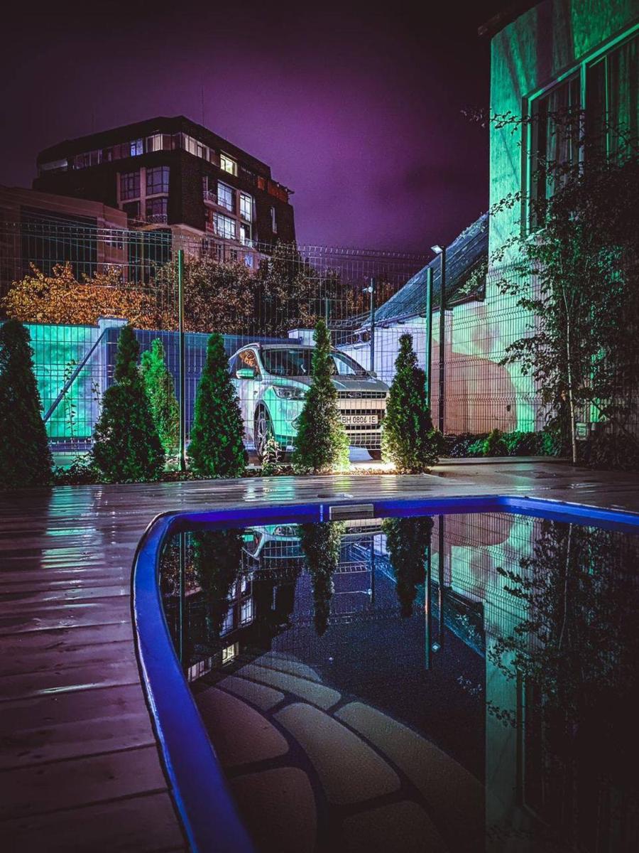 Suitetrails - Levanevsky Hotel