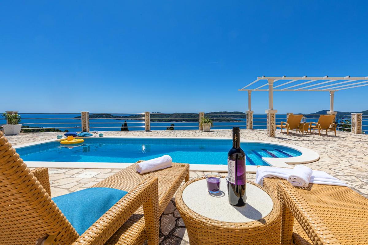 Apartments Bralovic - Housity