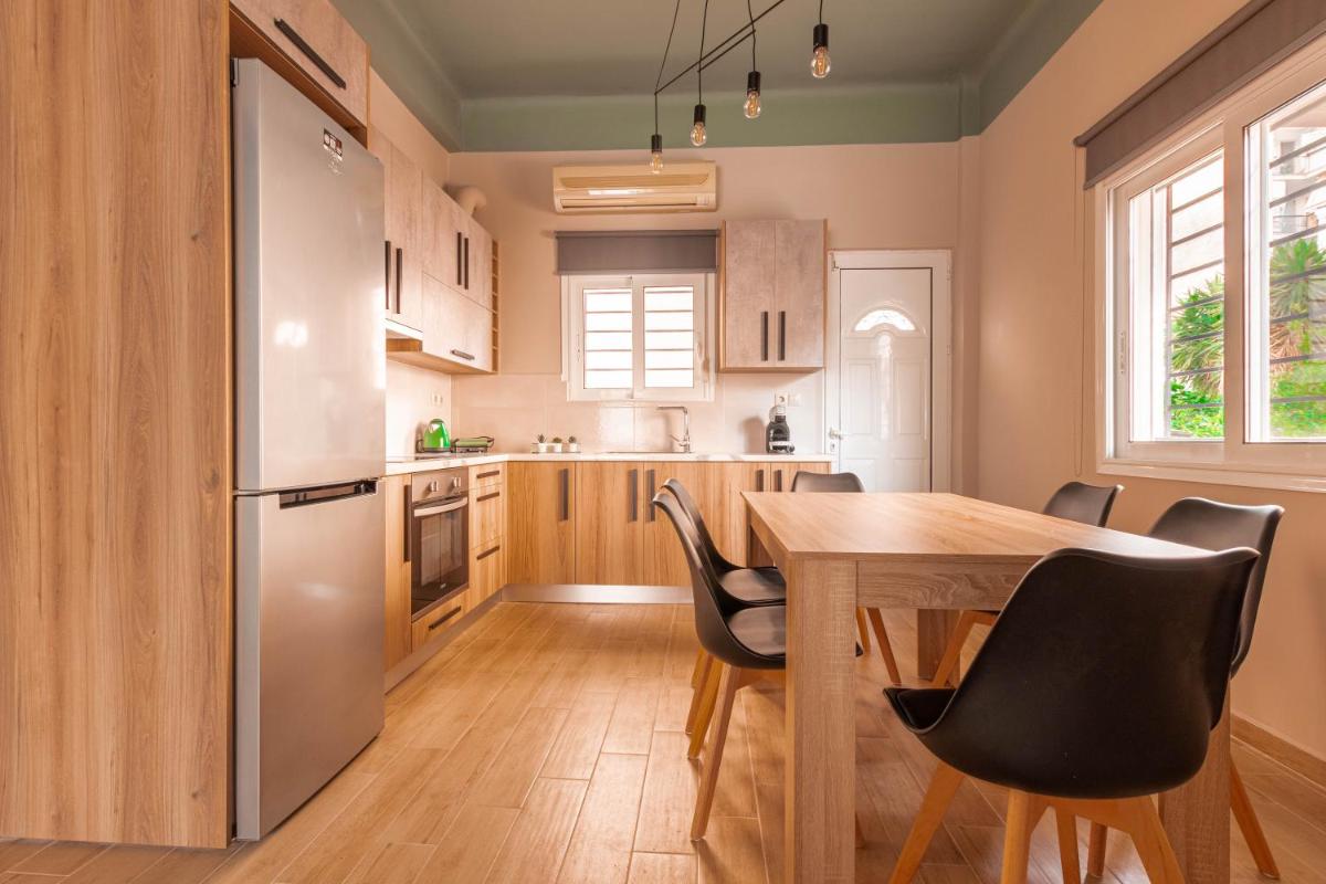 Shining Star, a KalamataStay Property - Housity