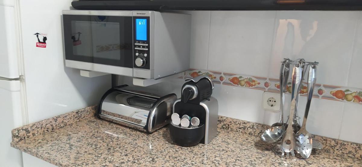 Moderno y luminoso 2 dormitorios con todas las comodidades en Pontevedra ciudad - Housity