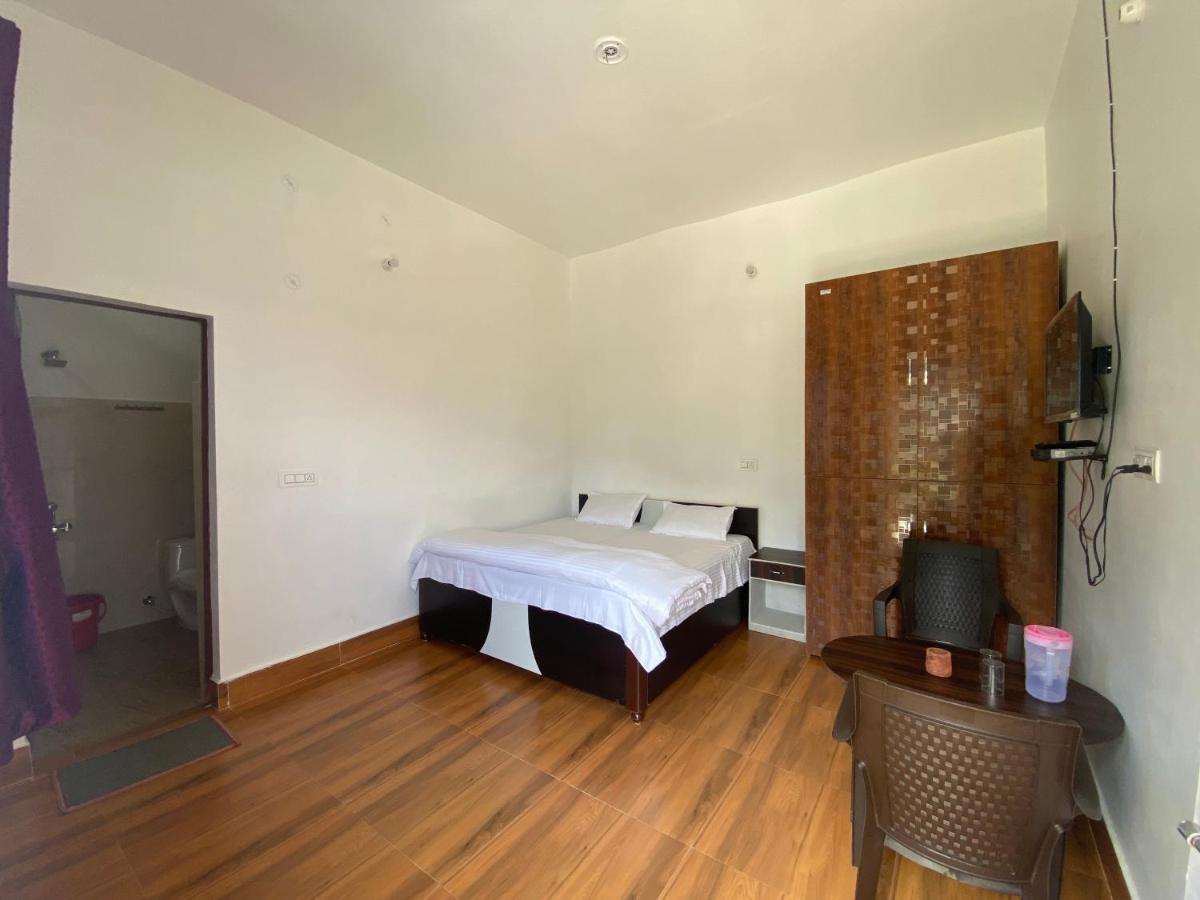 Green Mountain Homestay - Birthi Falls near Munsyari - Housity