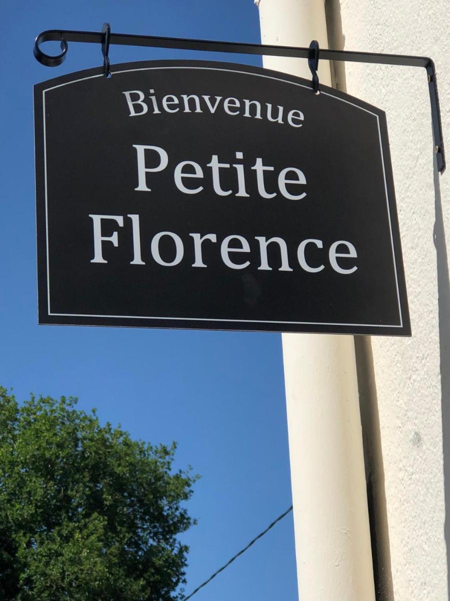 Petite Florence - Housity