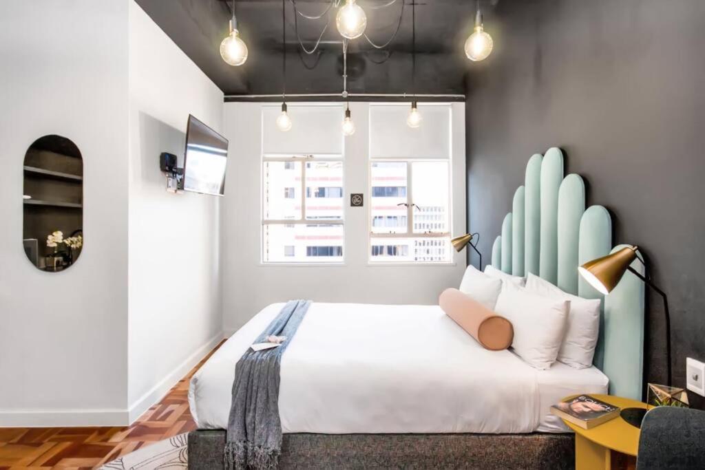 BlackBrick Foreshore Cape Town- Standard - Housity