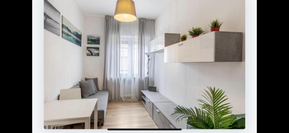 Queen East Verona apartments - Housity