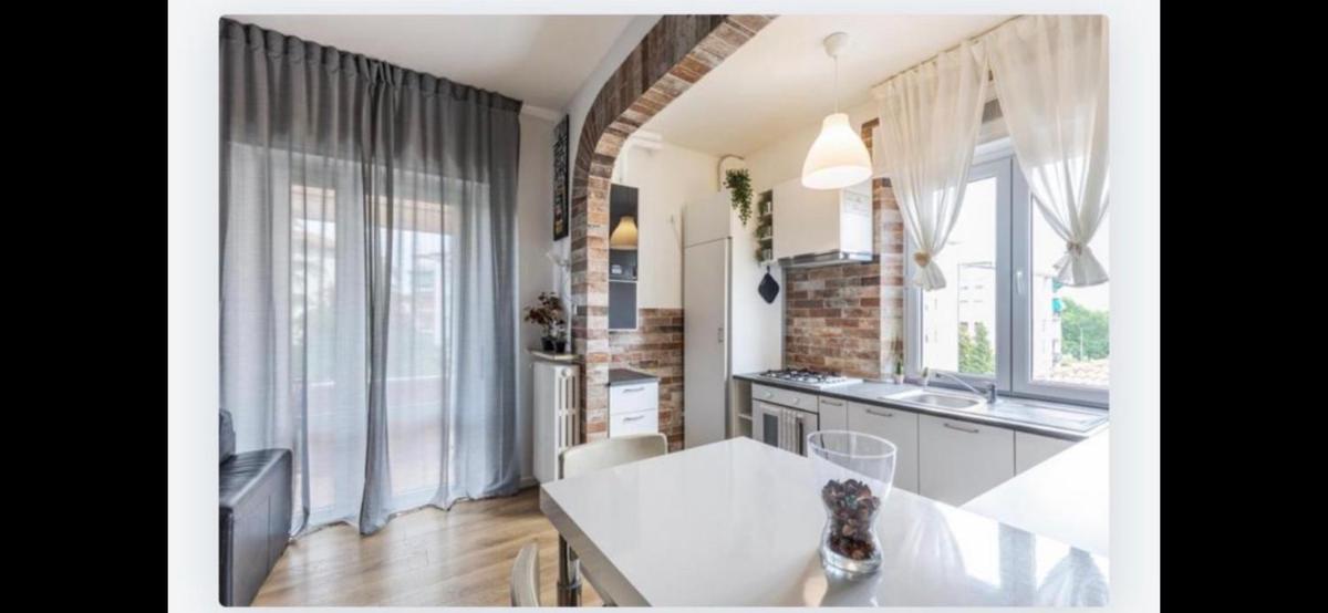 Suitetrails - Queen East Verona apartments