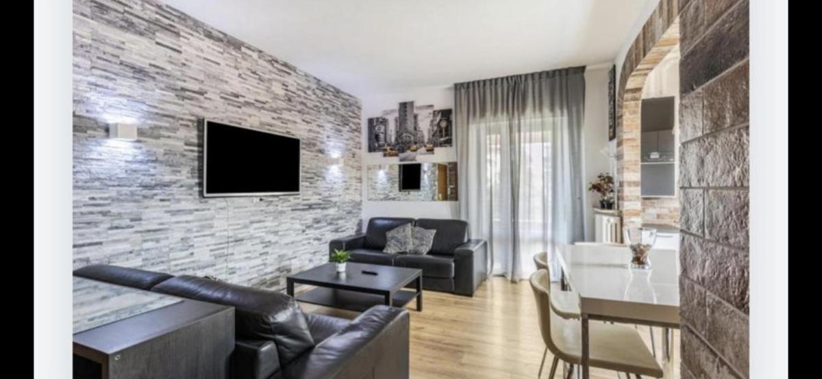 Queen East Verona apartments - Housity