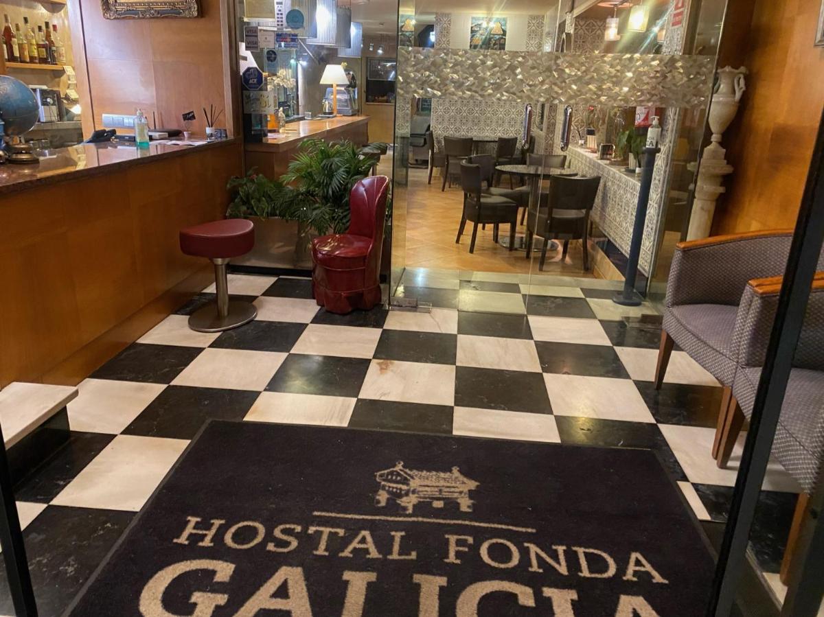 HOSTAL GALICIA CARDEDEU - Housity