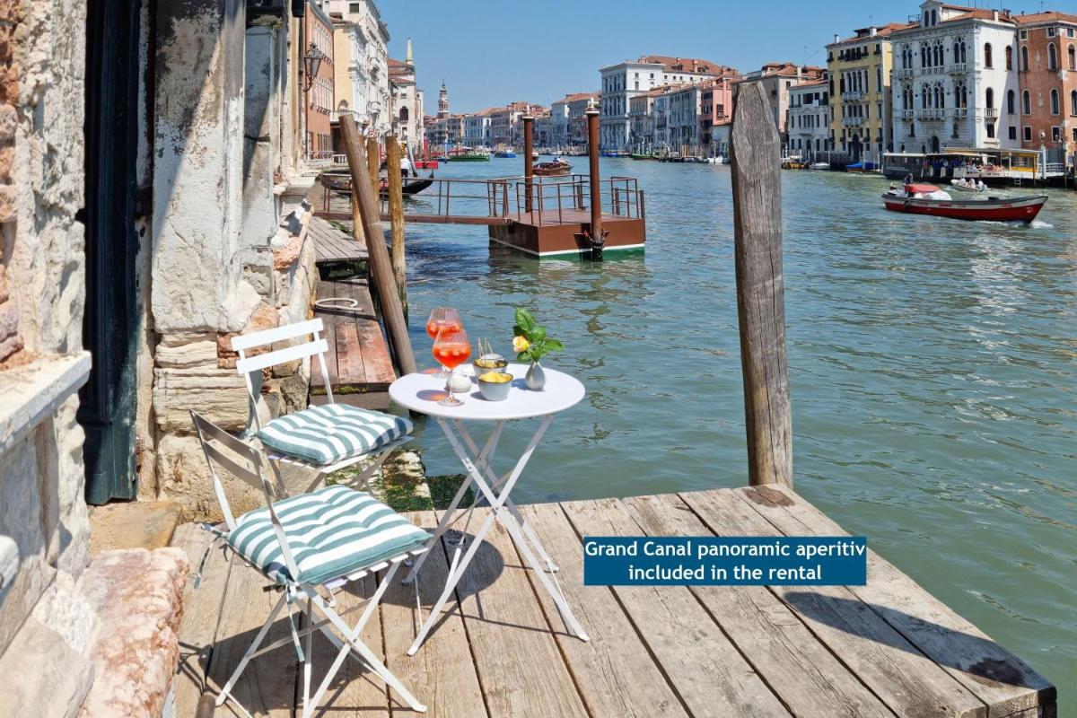 MOCENIGO~CanalGrande aperitif - Housity