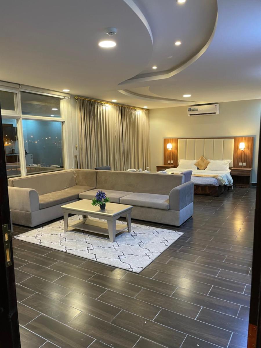 وشل للشقق المخدومة واحة الغروب سابقا - Housity