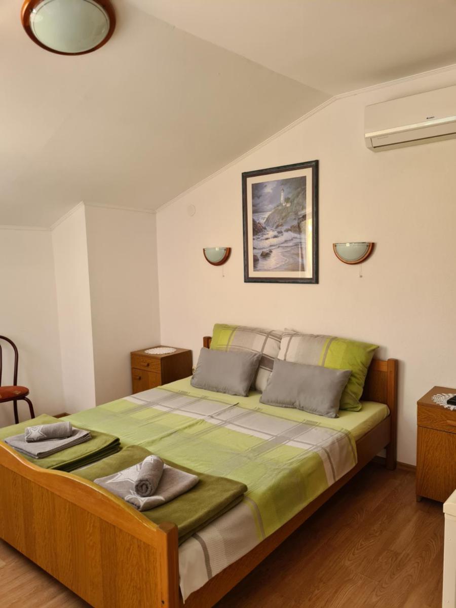 Pansion Ribica - Housity