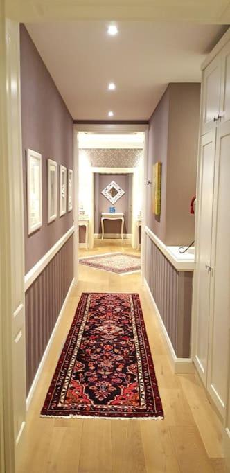 Luxury Flat 260sqm. Shopping/living 3 rooms 2 bath - Housity