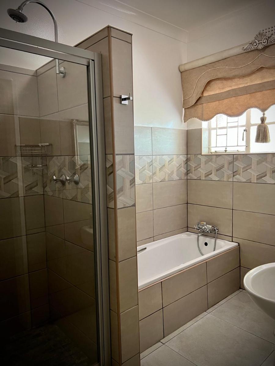 Lemon Rose Guest House - Hizvo