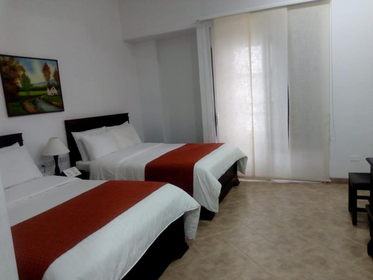 Hotel La Plazuela - Housity