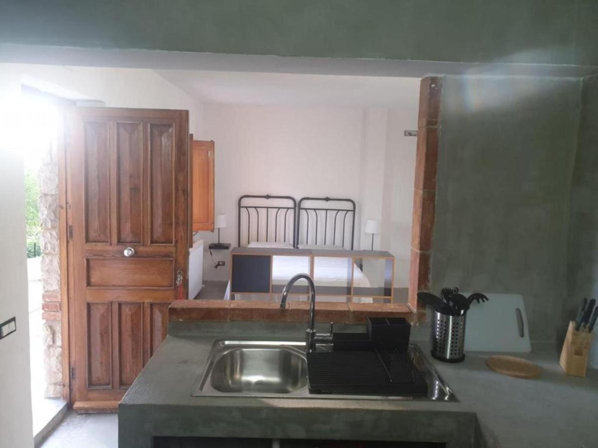 Nut House apartment near the sea in a villa with garden - Housity