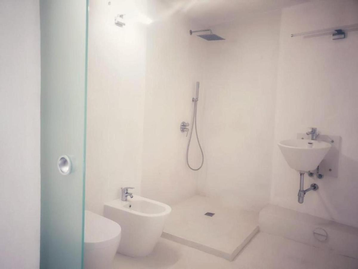 Nut House apartment near the sea in a villa with garden - Housity