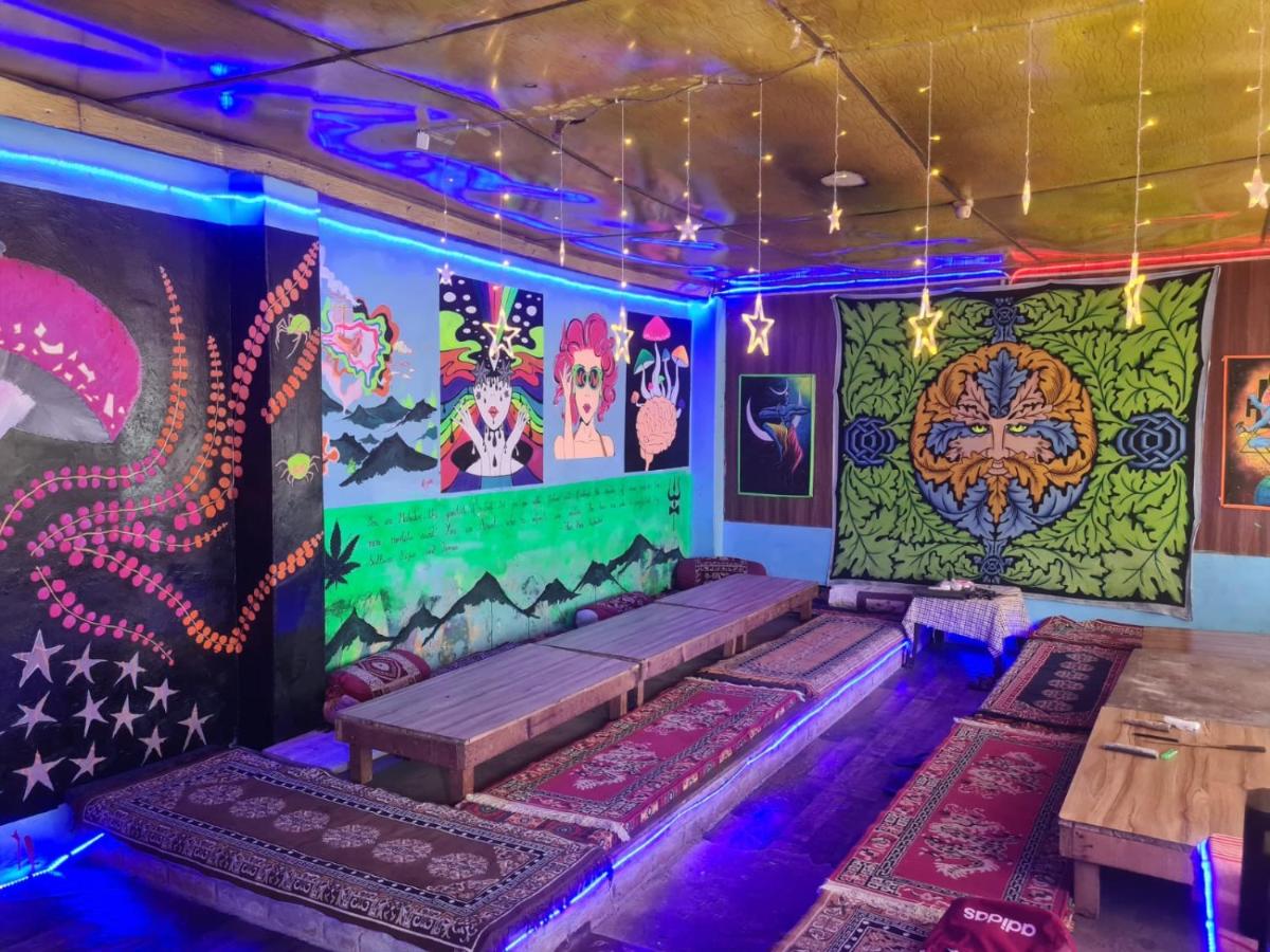 Shiva mountain guest house & Cafe - Housity