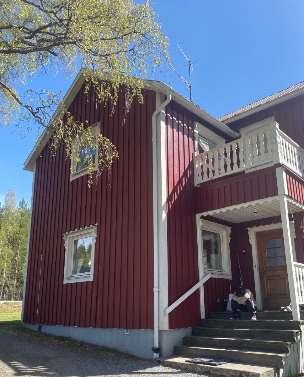 Surrounded by nature in Bjurholm - Housity