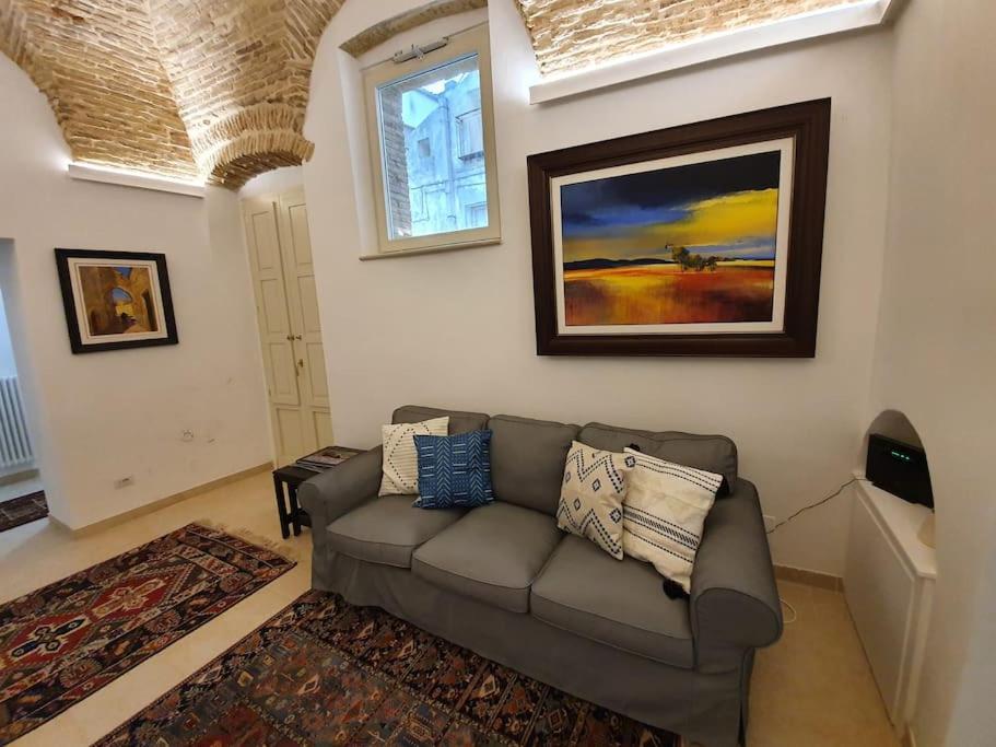 Casa Santa Maria - Beautifully restored house in centro storico Irsina Basilicata Puglia - Housity