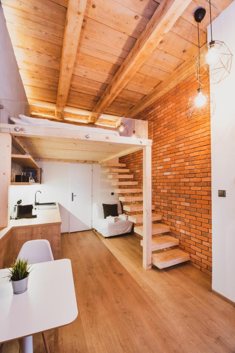 Penzion Castello - Housity