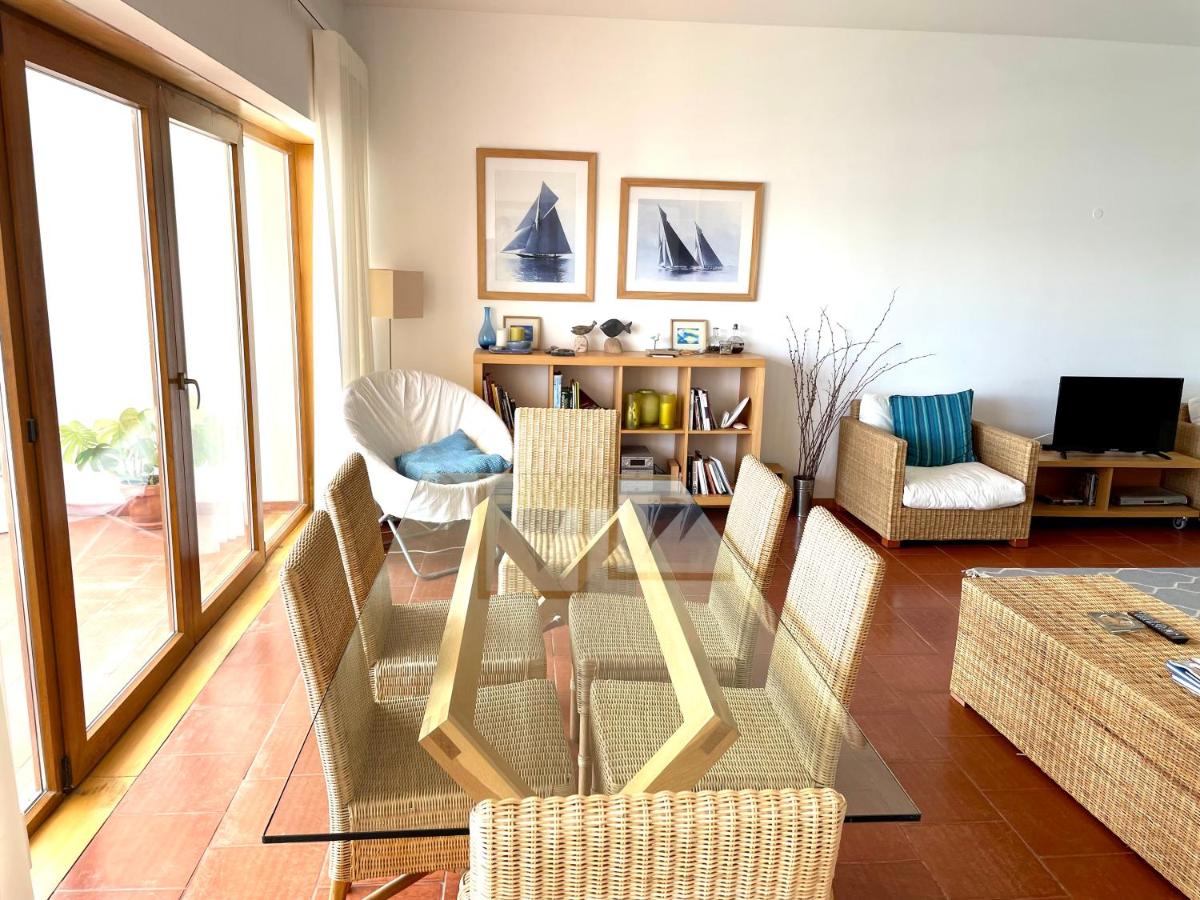 Marina 2 Bedroom Apart with Balcony and Parking & Pool access - Housity
