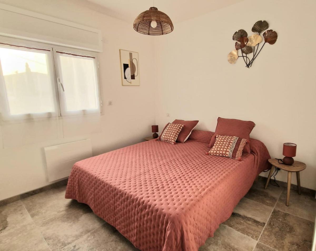 Petite maison en pierre - Housity