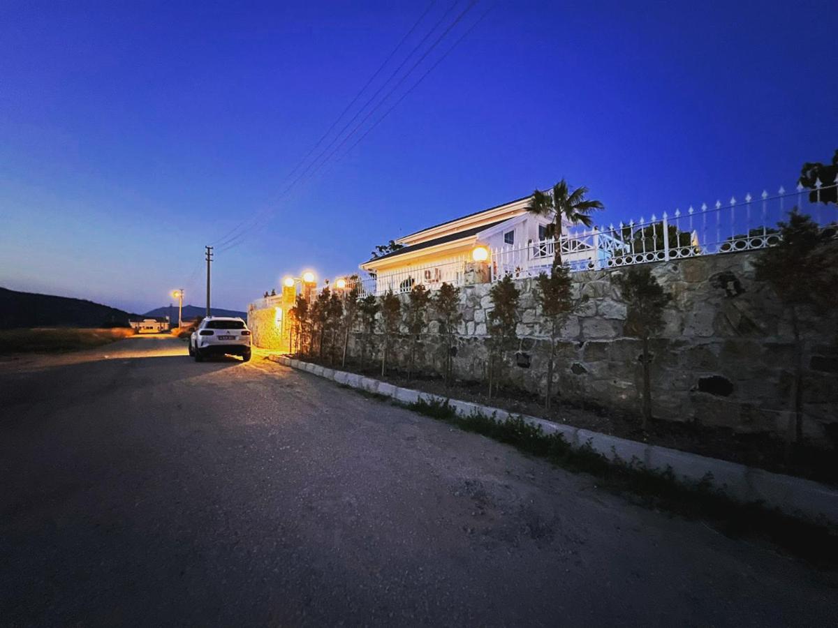 Suitetrails - White house ( Beyaz ev )
