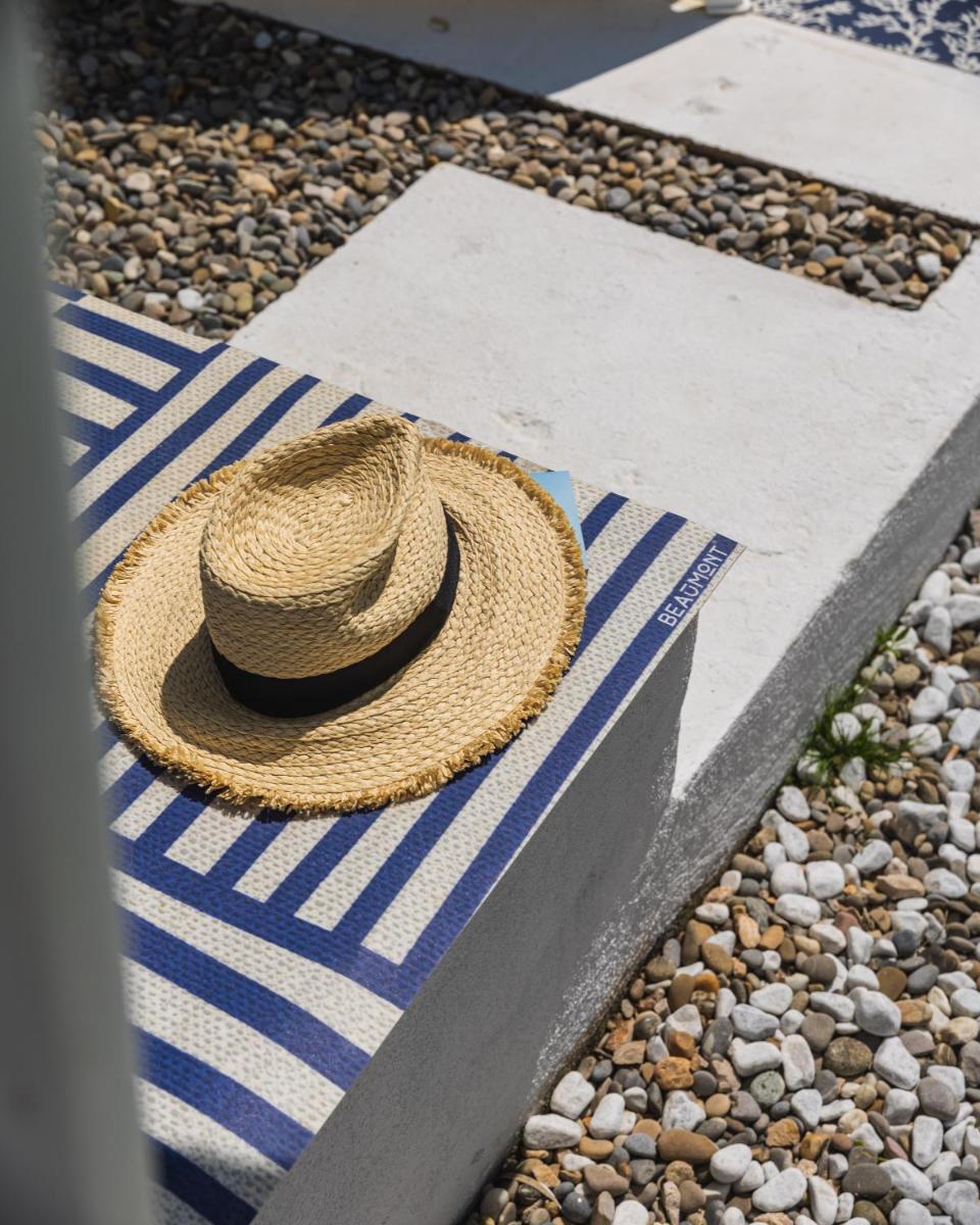 Photo de la galerie de l'établissement Hotel de La Plage - Mahogany, à Cassis