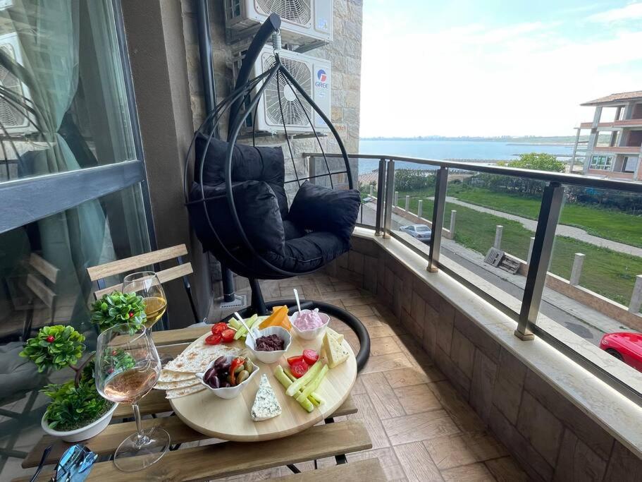 Brand new first line Sea view 2 bedroom apartment - Hizvo