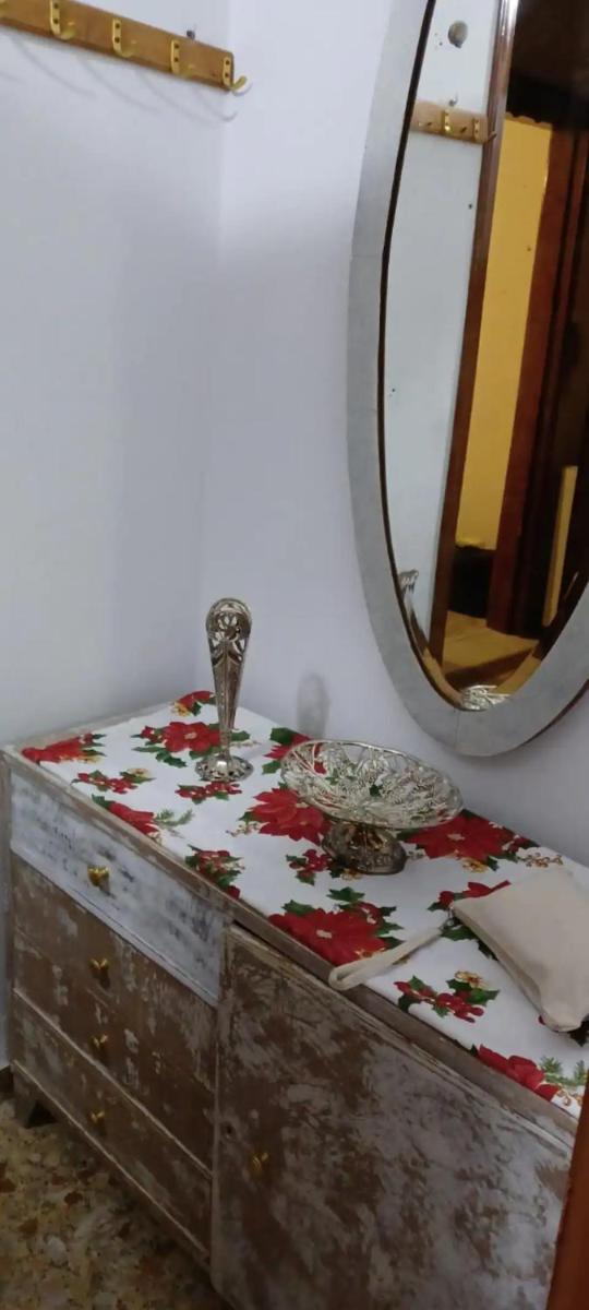 THIVA Sophias House - Housity