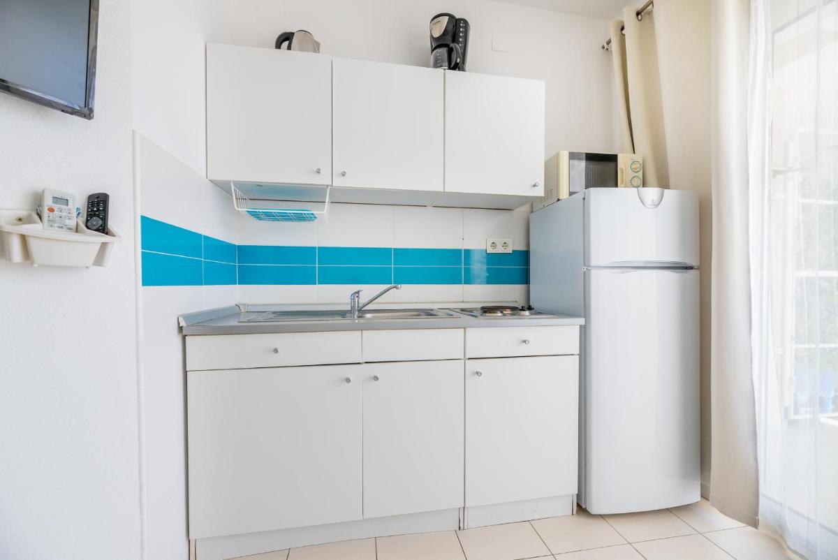 Beach Holiday Baska - Housity