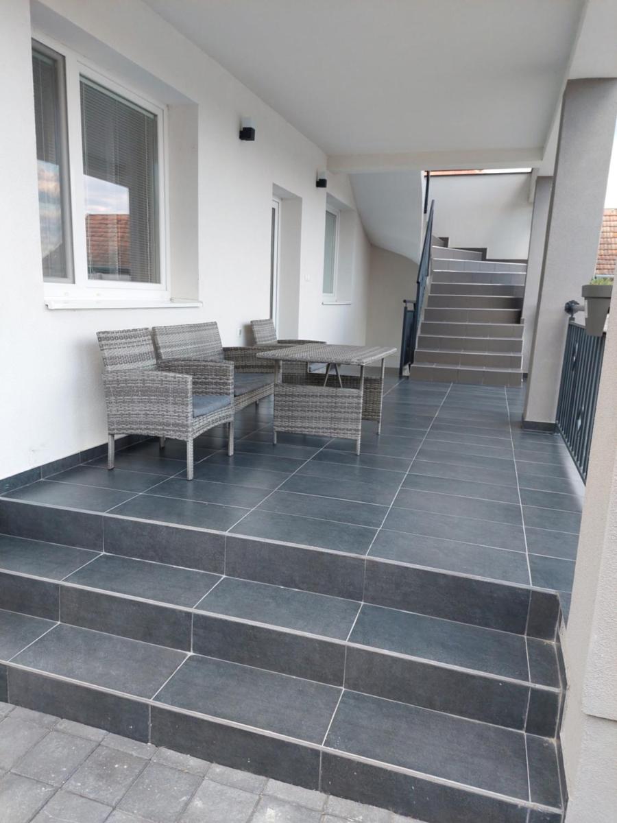 Apartmány Roland - Housity