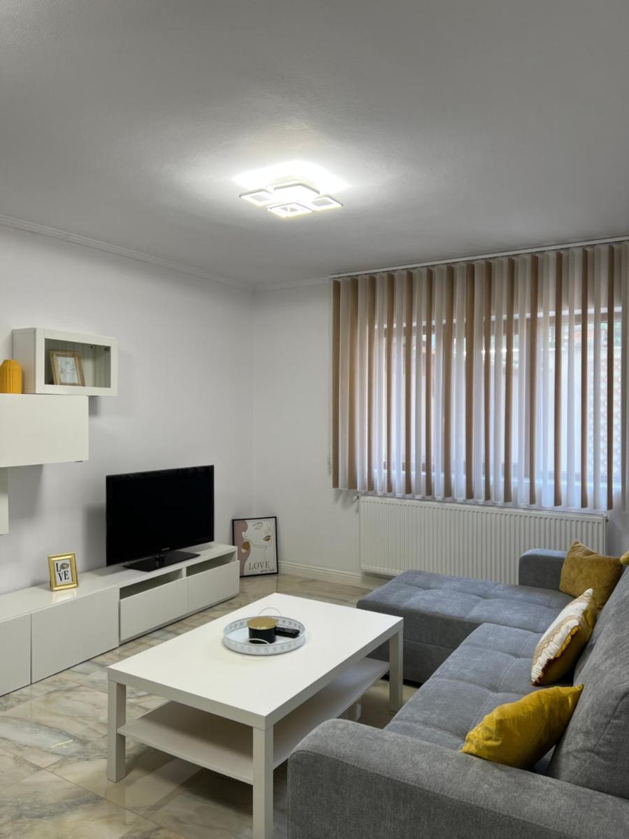 Complex Rezidential Ana - Housity