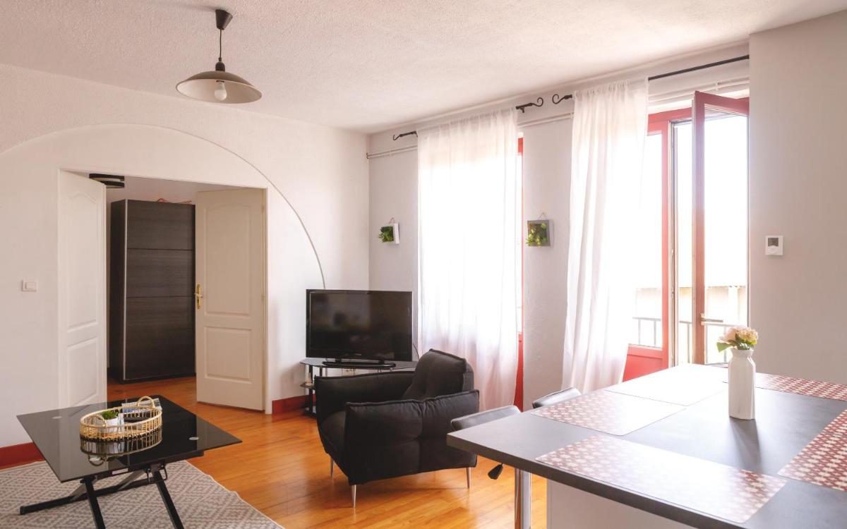 Trésor de Brou *NEW LOCATION - Housity