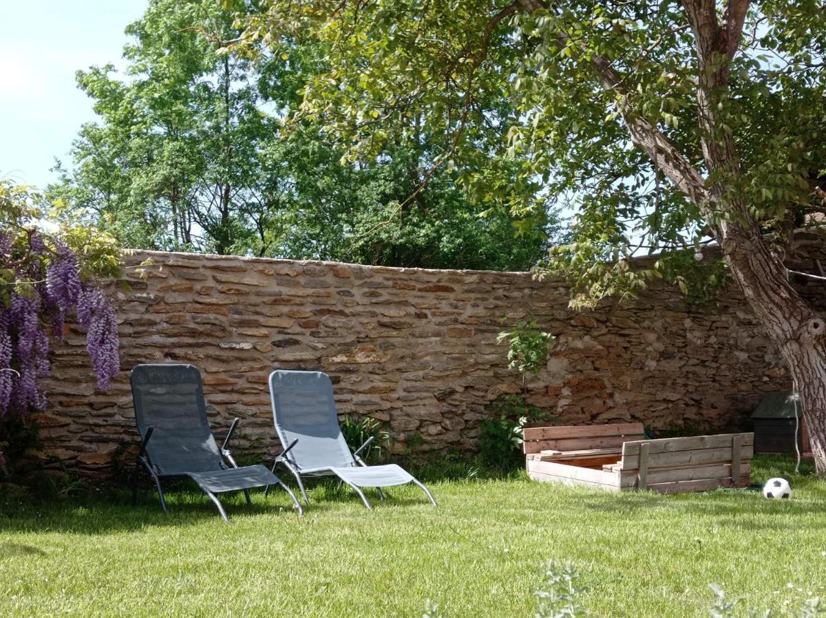 400 Éves Ház Vendégház - Housity