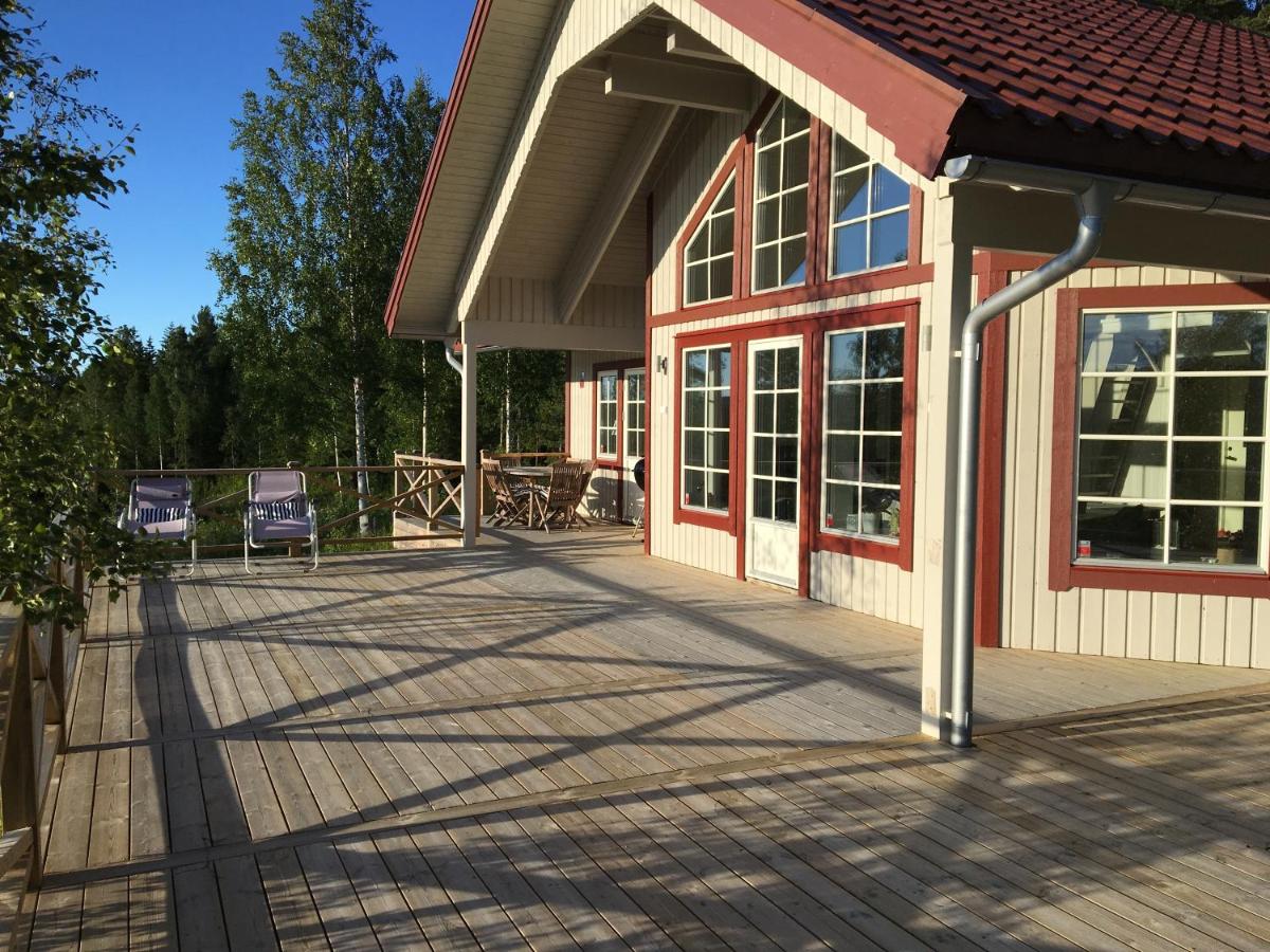 Cozy house in Järvsö with a stunning view - Housity