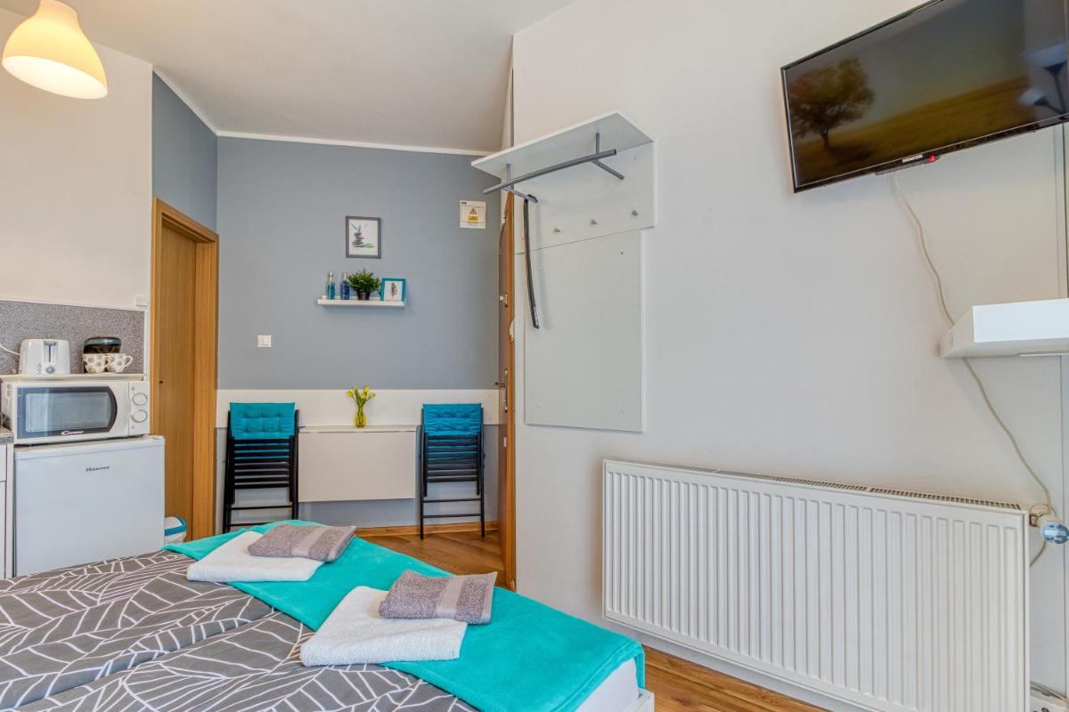 Suitetrails - JonasHouse studios - Great Location near Bratislava City Center
