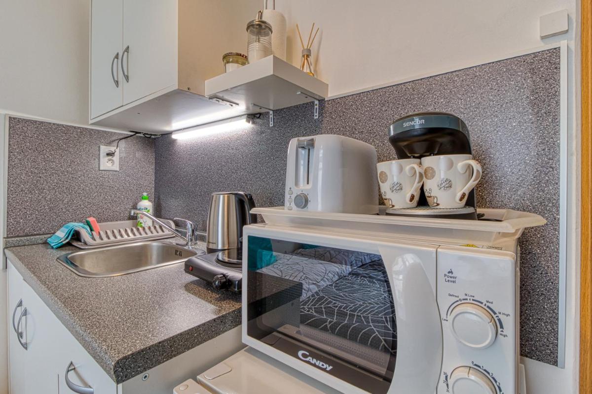 Suitetrails - JonasHouse studios - Great Location near Bratislava City Center