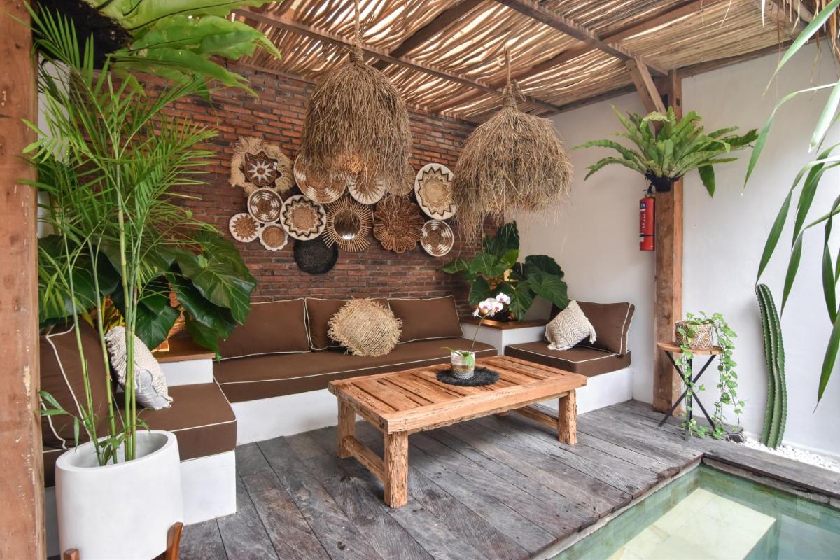 Jogja Life by Bohemian Jogja Villas - Housity