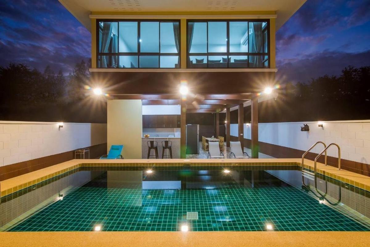 ลูน่า ปราณบุรี ปาร์ตี้ พลูวิลล่า เดินไปทะเล150เมตร Lunar Pranburi Party Pool Villa walk to beach 150Meter - Housity