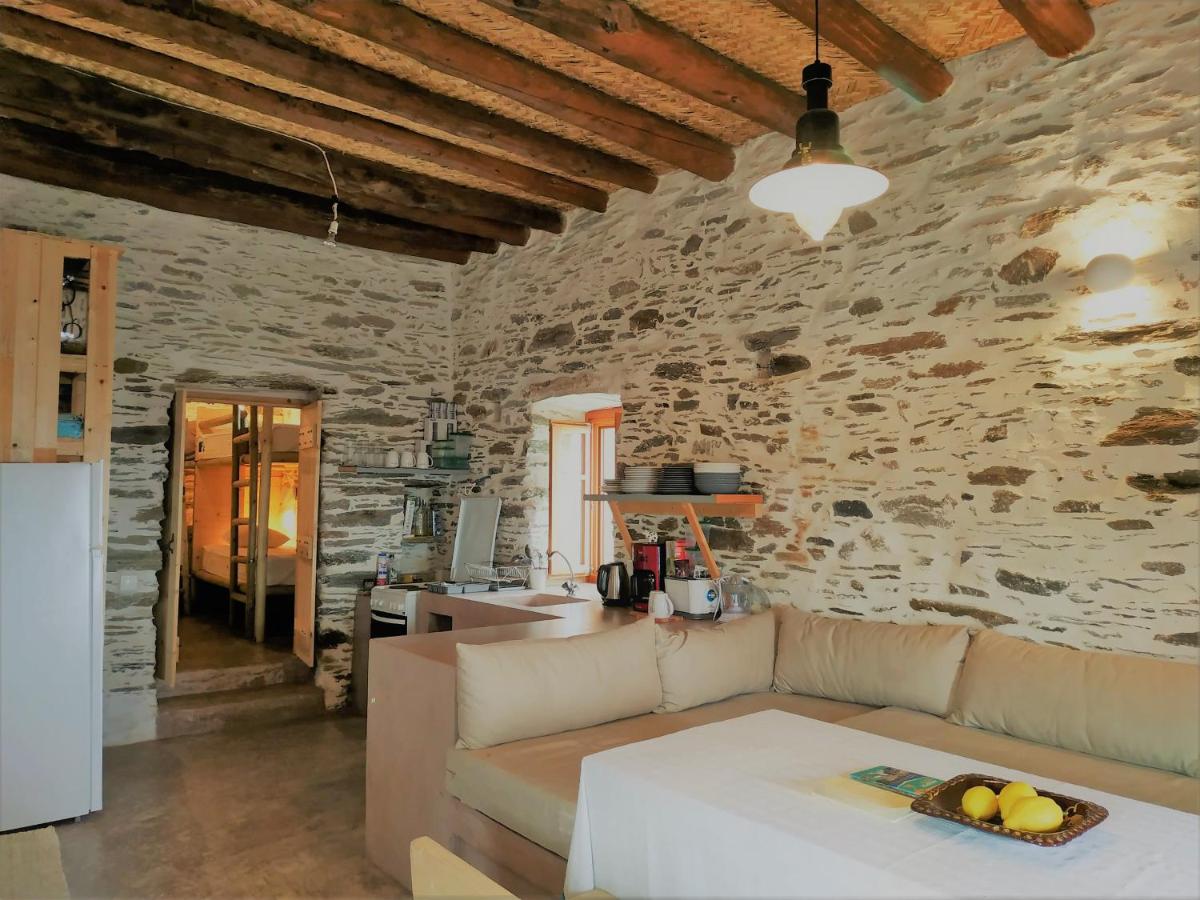 Konaki Hikers Lodge by Andros Routes - Housity