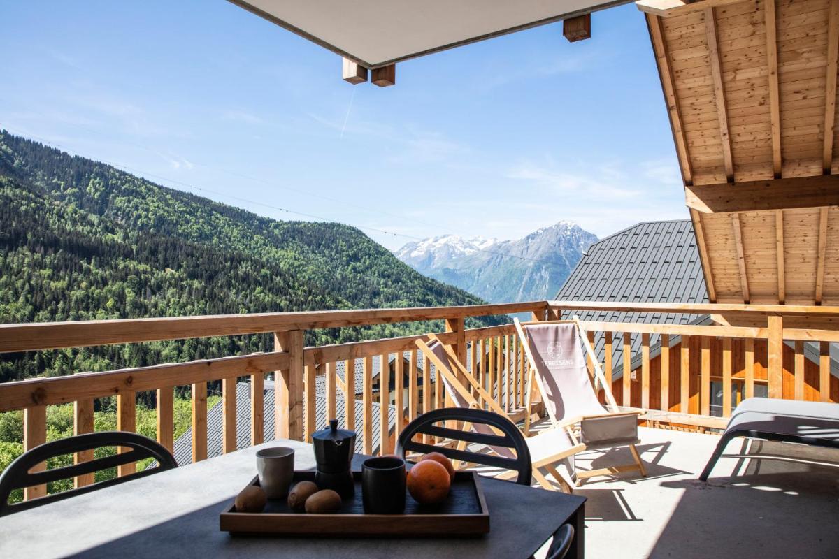 Vue générale sur la montagne ou vue sur la montagne depuis l'appart'hôtel