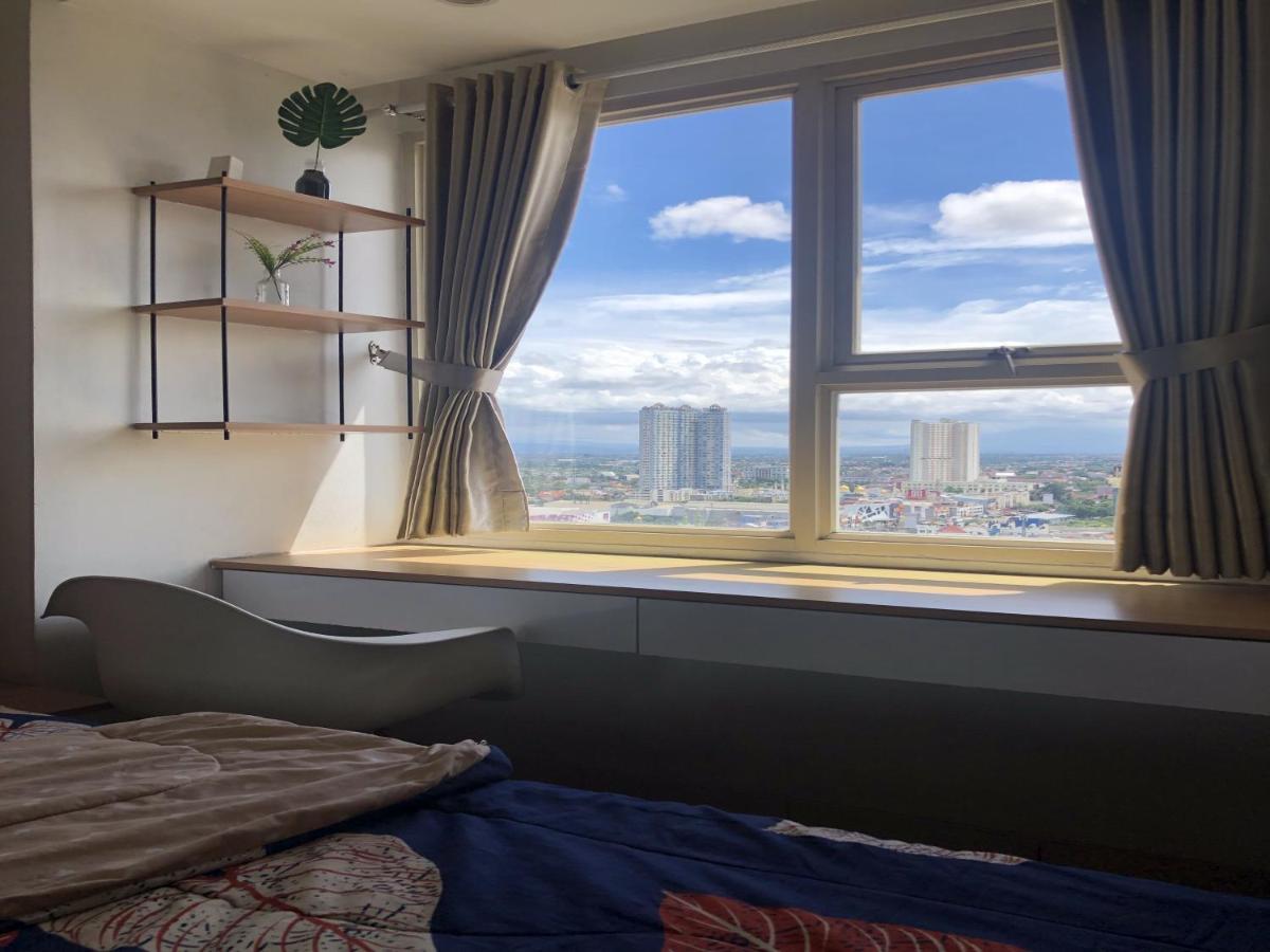 RedLiving Apartemen Margonda Residence 5 - Ens Room with Netflix and Breakfast - Housity