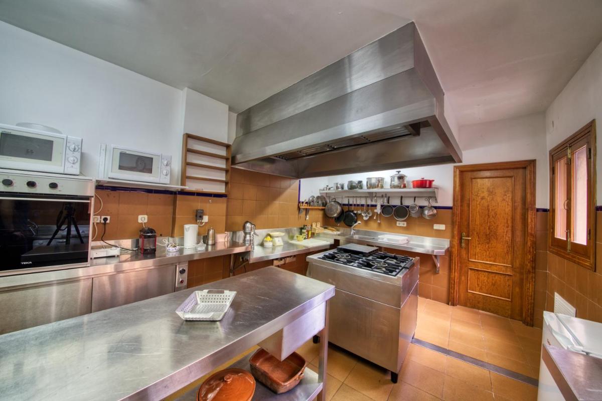 Suitetrails - GuestReady - Encanto House in Valdeverdeja