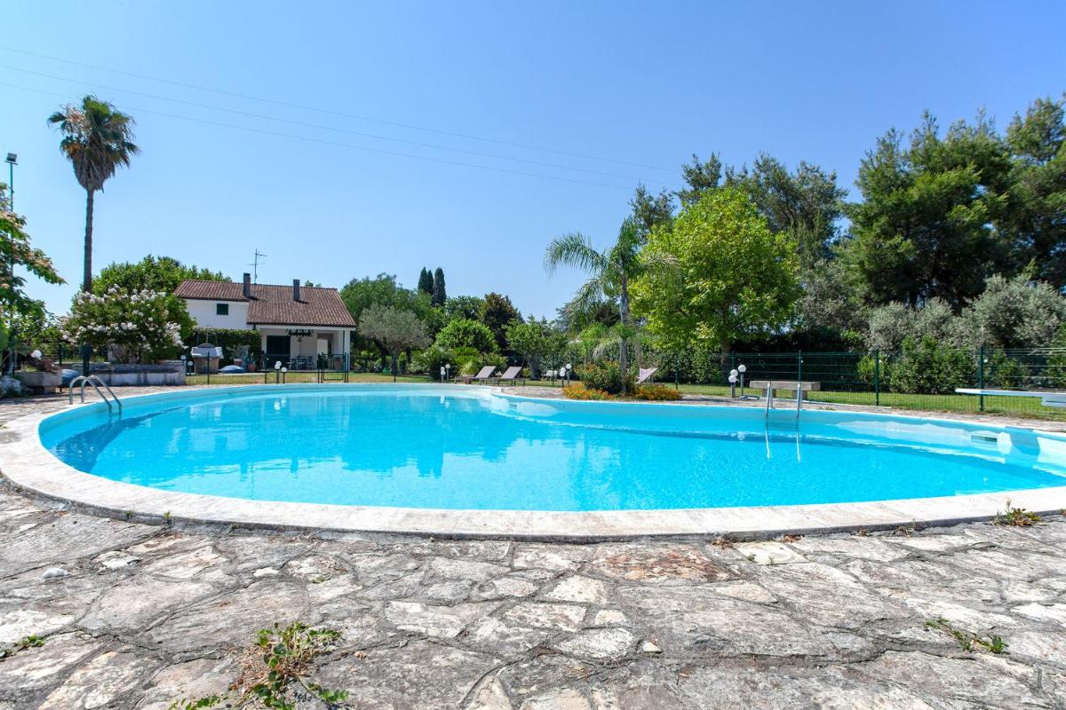 Suitetrails - Villa con grande piscina privata e 5 camere m550