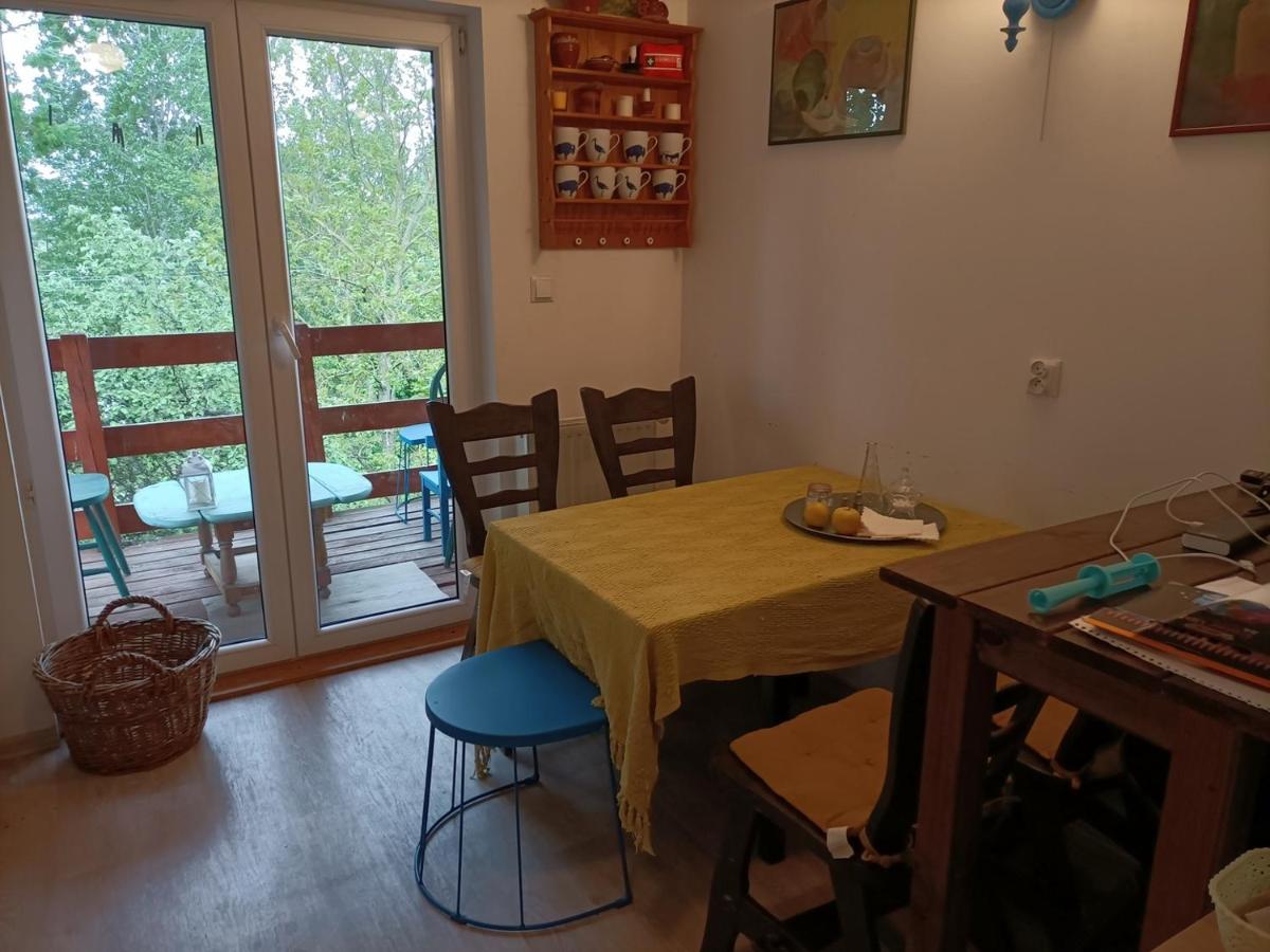 Kalinówka - apartament w domu nad Narwią - Housity