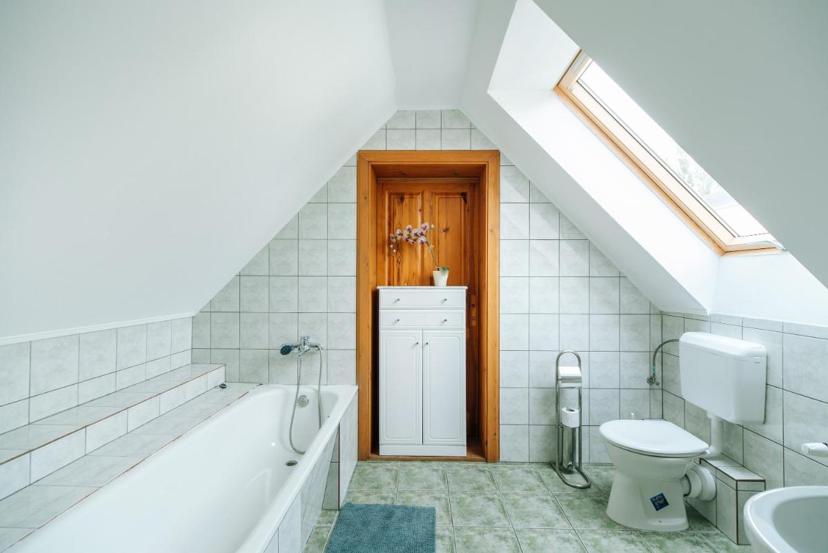 Suitetrails - Buzavirág Apartman
