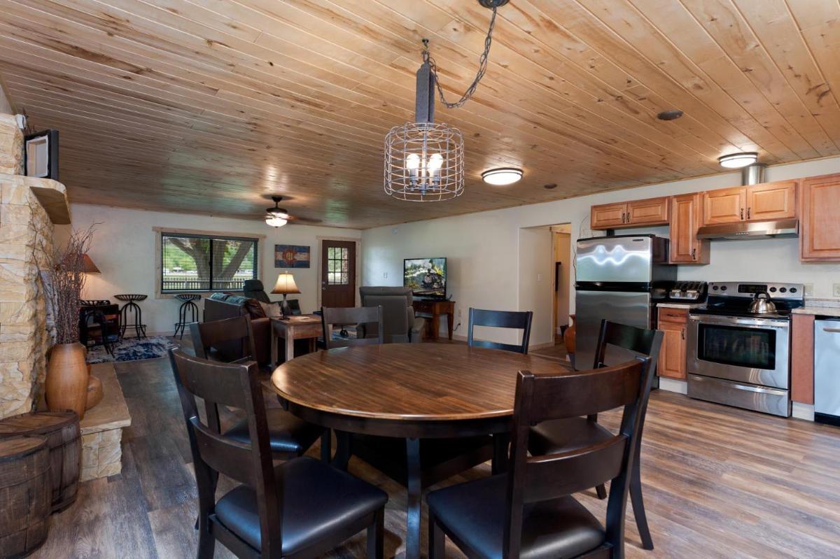 River Bend Ranch - Housity