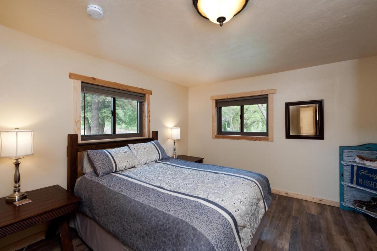 River Bend Ranch - Housity