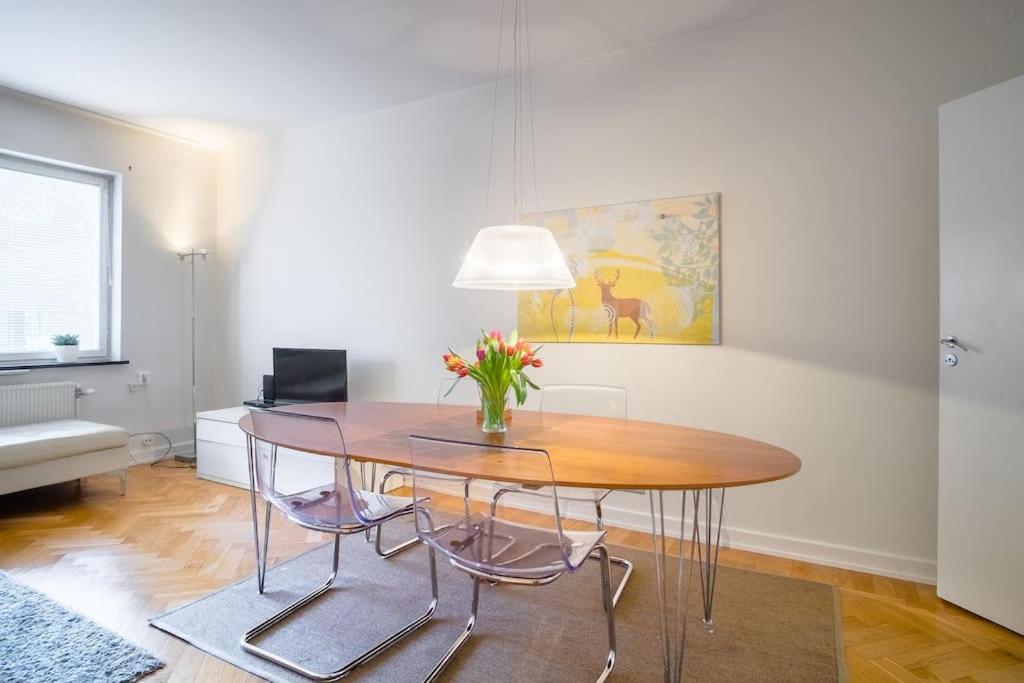 Stockholm Checkin Apartment Alvik - Housity