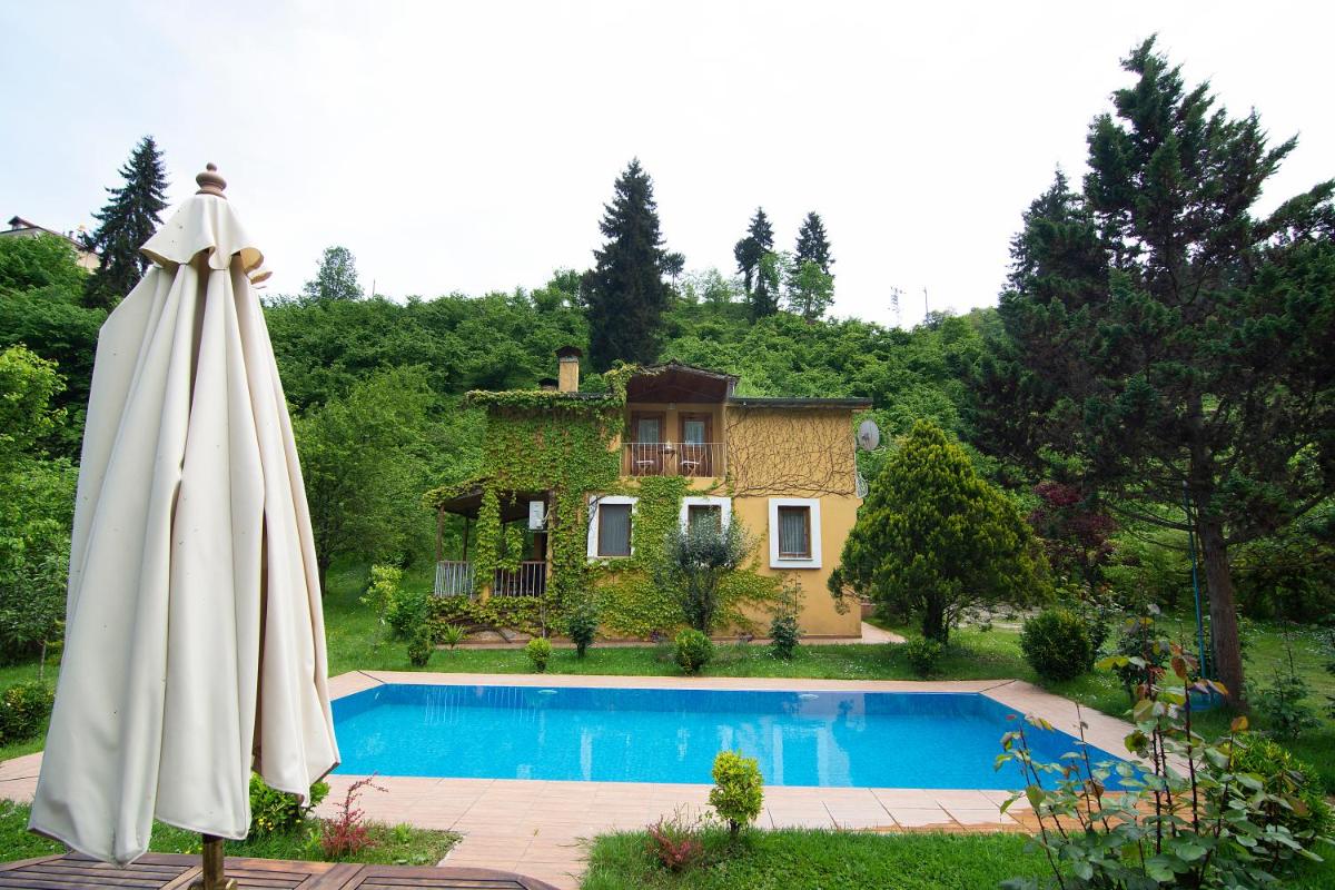 Villa River Village - Housity